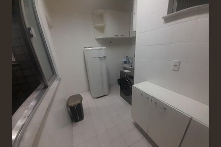 Apartamento para alugar com 117m², 3 quartos e 1 vagaÁrea de Serviço
