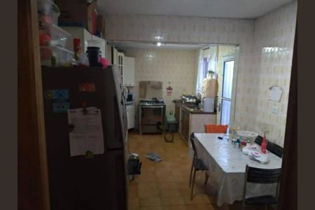 Casa à venda com 3 quartos, 126m² em Interlagos, São Paulo