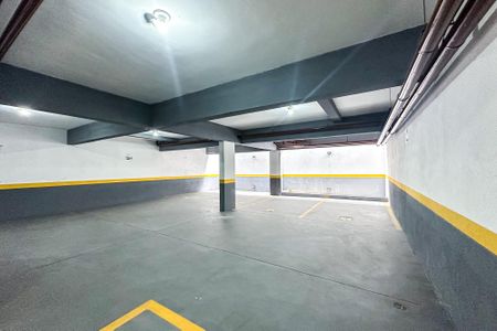 Apartamento à venda com 55m², 2 quartos e 1 vaga Apartamento à venda com 55m², 2 quartos e 1 vagaGaragem