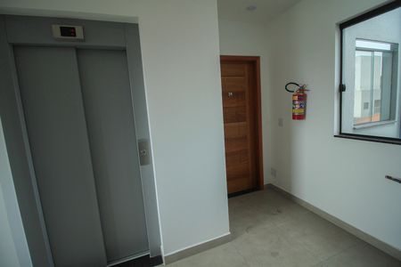 Apartamento à venda com 55m², 2 quartos e 1 vaga