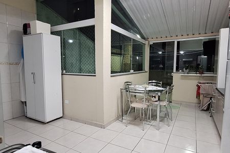 Apartamento à venda com 98m², 2 quartos e 1 vagaCozinha
