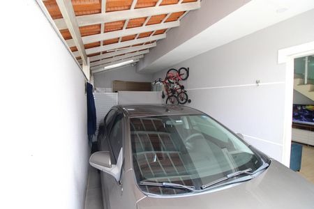 Casa de condomínio à venda com 67m², 2 quartos e 1 vagaGaragem
