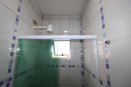 Casa de condomínio à venda com 67m², 2 quartos e 1 vagaBanheiro