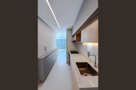 Apartamento para alugar com 70m², 2 quartos e 1 vaga Apartamento para alugar com 70m², 2 quartos e 1 vagaCozinha