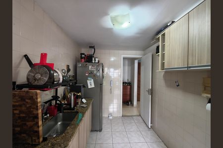 Apartamento à venda com 76m², 2 quartos e 1 vaga