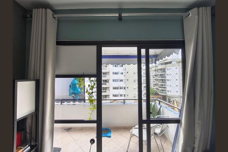 Apartamento à venda com 76m², 2 quartos e 1 vaga