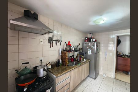 Apartamento à venda com 76m², 2 quartos e 1 vaga