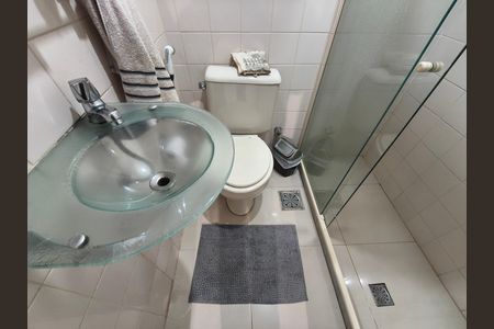 Apartamento à venda com 76m², 2 quartos e 1 vaga
