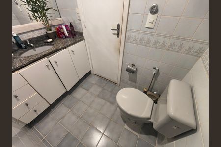 Apartamento à venda com 76m², 2 quartos e 1 vaga