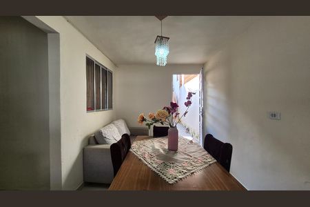Sala de casa à venda com 3 quartos, 137m² em Vila Linda, Santo André