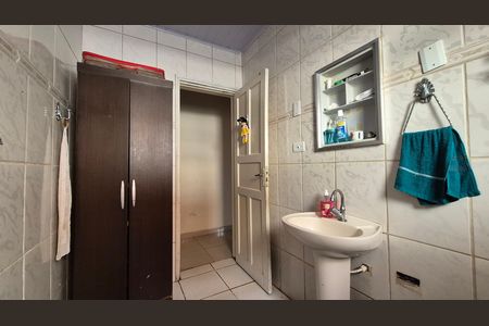 Casa à venda com 137m², 3 quartos e 2 vagas Casa à venda com 137m², 3 quartos e 2 vagasBanheiro 2