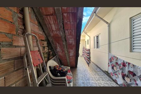Casa à venda com 137m², 3 quartos e 2 vagas Casa à venda com 137m², 3 quartos e 2 vagasLavanderia
