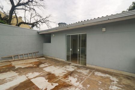 Casa para alugar com 350m², 6 quartos e 3 vagasTerraço