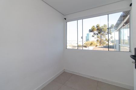 Casa para alugar com 350m², 6 quartos e 3 vagas Casa para alugar com 350m², 6 quartos e 3 vagasCasa 2 - Quarto