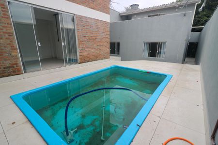 Casa para alugar com 350m², 6 quartos e 3 vagasPiscina