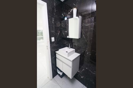 Casa para alugar com 350m², 6 quartos e 3 vagasLavabo