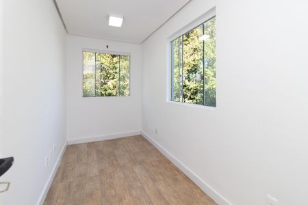 Casa para alugar com 350m², 6 quartos e 3 vagas Casa para alugar com 350m², 6 quartos e 3 vagasQuarto 2
