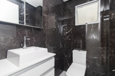 Casa para alugar com 350m², 6 quartos e 3 vagas Casa para alugar com 350m², 6 quartos e 3 vagasLavabo