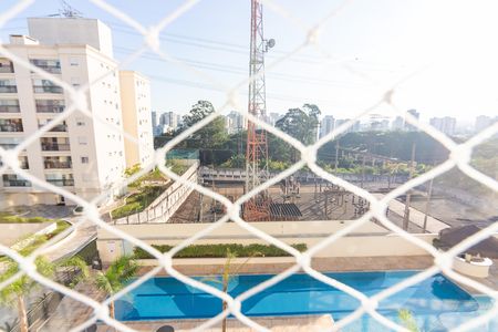 Vista  de apartamento à venda com 2 quartos, 83m² em Jaguaré, Osasco