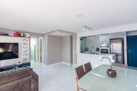 Apartamento à venda com 83m², 2 quartos e 2 vagasSala 