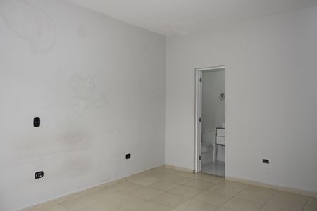 Casa para alugar com 160m², 2 quartos e 2 vagasSuíte
