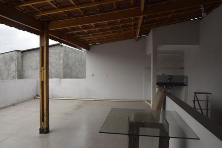 Casa para alugar com 160m², 2 quartos e 2 vagasVaranda