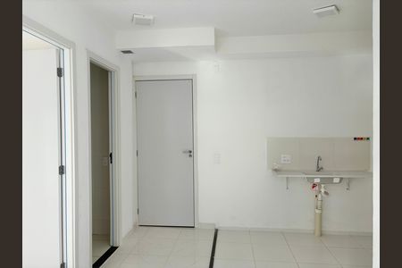 Apartamento para alugar com 34m², 2 quartos e sem vaga Apartamento para alugar com 34m², 2 quartos e sem vagaSala