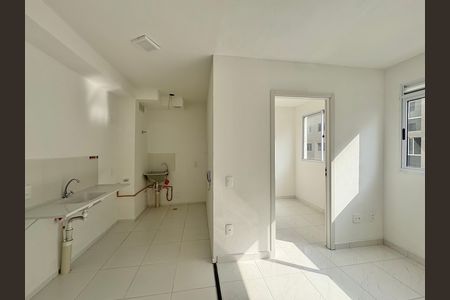 Apartamento para alugar com 34m², 2 quartos e sem vaga Apartamento para alugar com 34m², 2 quartos e sem vagaSala