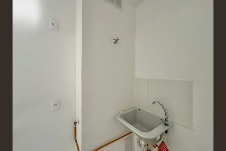 Apartamento para alugar com 34m², 2 quartos e sem vaga Apartamento para alugar com 34m², 2 quartos e sem vagaÁrea de Serviço