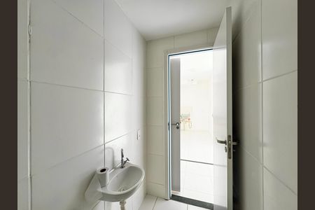 Apartamento para alugar com 34m², 2 quartos e sem vaga Apartamento para alugar com 34m², 2 quartos e sem vagaBanheiro