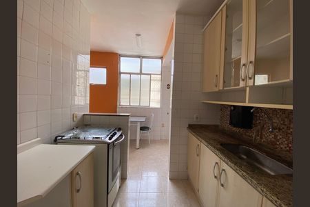 Apartamento para alugar com 75m², 2 quartos e 1 vaga