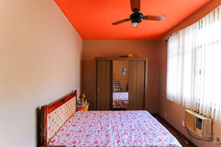 Apartamento para alugar com 75m², 2 quartos e 1 vaga Apartamento para alugar com 75m², 2 quartos e 1 vagaQuarto