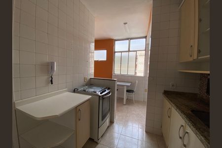 Apartamento para alugar com 75m², 2 quartos e 1 vaga