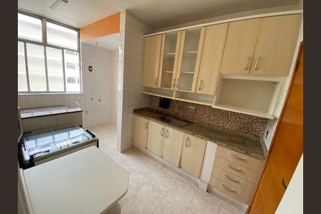 Apartamento para alugar com 75m², 2 quartos e 1 vaga