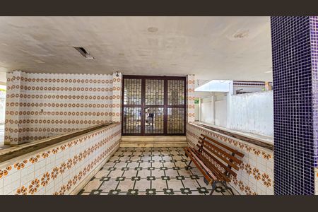 Apartamento para alugar com 75m², 2 quartos e 1 vaga Apartamento para alugar com 75m², 2 quartos e 1 vagaHall de entrada