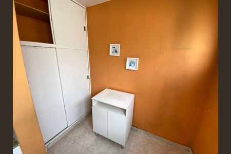 Apartamento para alugar com 75m², 2 quartos e 1 vaga