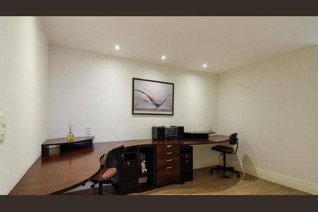 Apartamento à venda com 190m², 3 quartos e 3 vagas