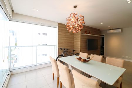 Apartamento à venda com 78m², 2 quartos e 2 vagas Apartamento à venda com 78m², 2 quartos e 2 vagasSala / Cozinha
