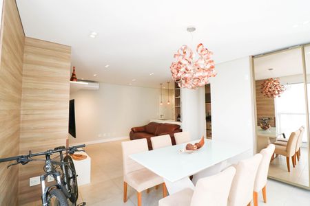 Apartamento à venda com 78m², 2 quartos e 2 vagas Apartamento à venda com 78m², 2 quartos e 2 vagasSala / Cozinha