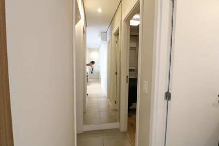 Apartamento à venda com 78m², 2 quartos e 2 vagas Apartamento à venda com 78m², 2 quartos e 2 vagasCorredor