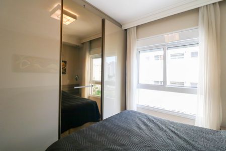 Apartamento à venda com 78m², 2 quartos e 2 vagas Apartamento à venda com 78m², 2 quartos e 2 vagasQuarto 2 suíte