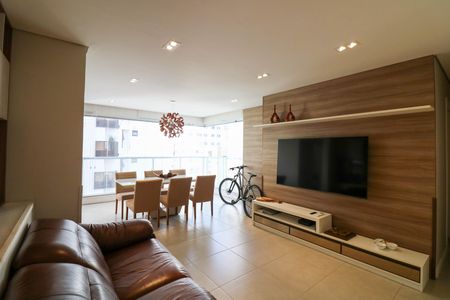 Apartamento à venda com 78m², 2 quartos e 2 vagas Apartamento à venda com 78m², 2 quartos e 2 vagasSala / Cozinha