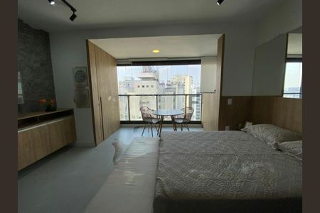 Apartamento à venda com 1 quarto, 32m² em Campo Belo, São Paulo
