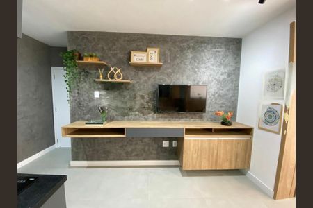 Apartamento à venda com 1 quarto, 32m² em Campo Belo, São Paulo