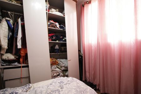 Quarto 1 de apartamento para alugar com 2 quartos, 44m² em Anil, Rio de Janeiro