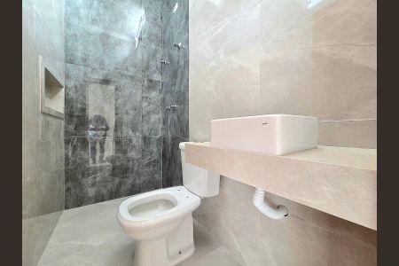 Banheiro de casa à venda com 3 quartos, 158m² em Santa Branca, Belo Horizonte