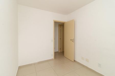 Apartamento à venda com 76m², 3 quartos e 2 vagas Apartamento à venda com 76m², 3 quartos e 2 vagasQuarto 2
