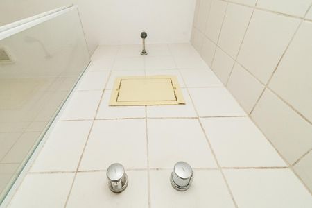 Apartamento à venda com 76m², 3 quartos e 2 vagas Apartamento à venda com 76m², 3 quartos e 2 vagasBanheiro