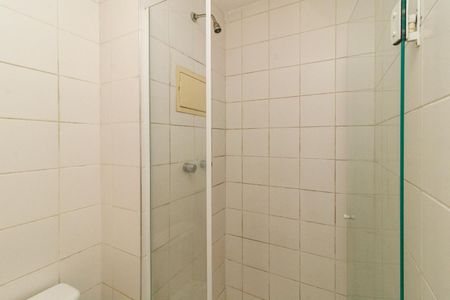 Apartamento à venda com 76m², 3 quartos e 2 vagas Apartamento à venda com 76m², 3 quartos e 2 vagasBanheiro