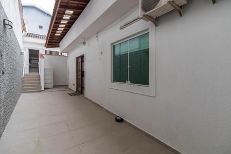 Casa à venda com 300m², 3 quartos e 3 vagas Casa à venda com 300m², 3 quartos e 3 vagasQuintal